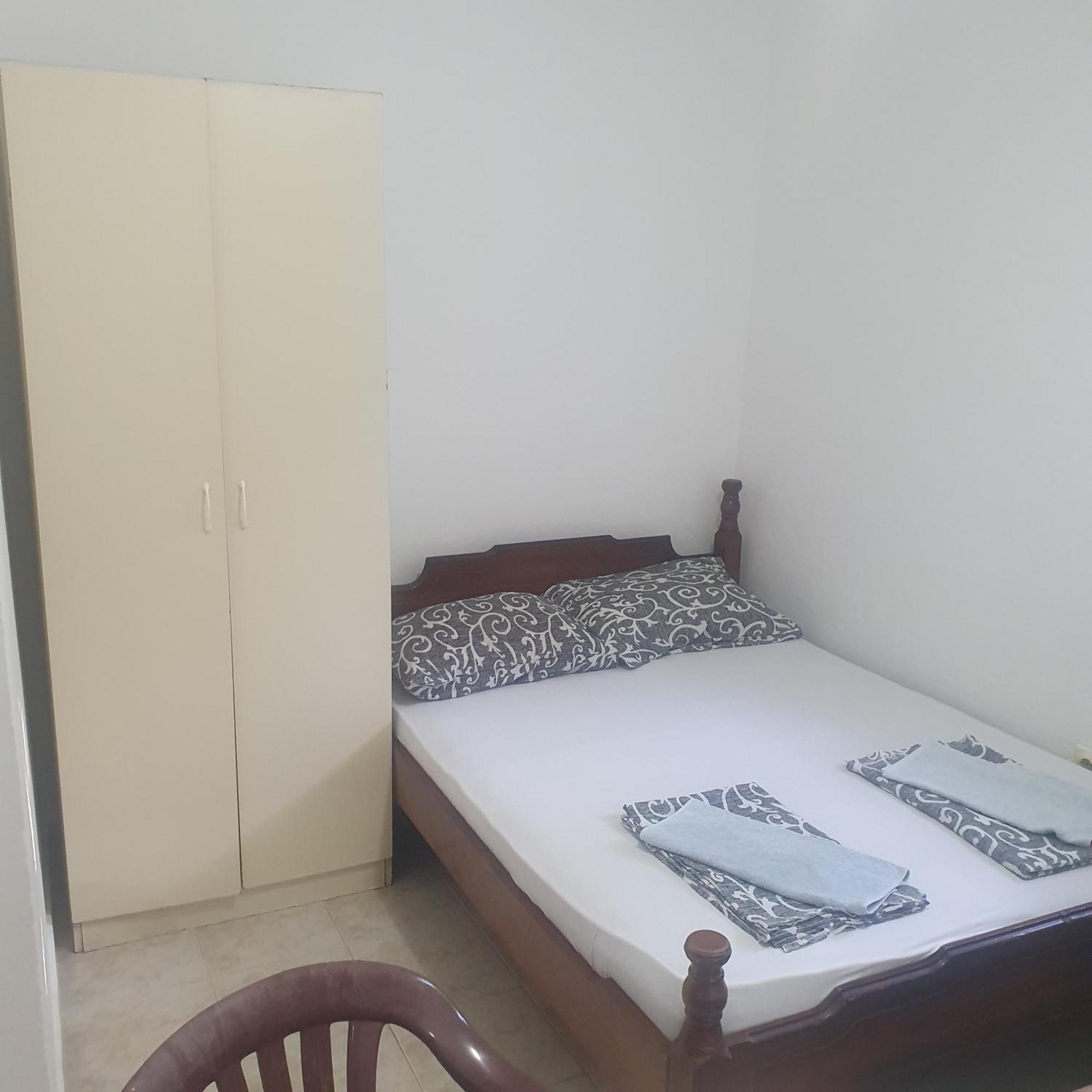 Apartmani Lalo Jankovic Sutomore Oda fotoğraf
